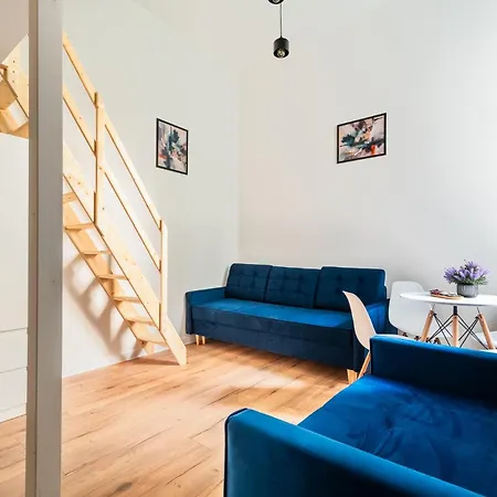 Centrum 4 Narutowicza 56 Апартаменты *